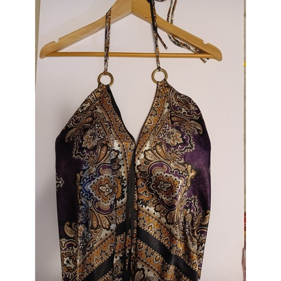 Halter Top - Picture 4 of 7